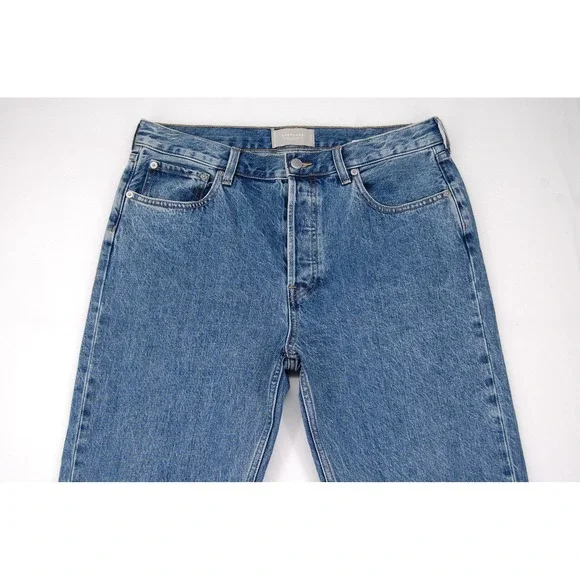 Everlane Men's Relaxed Jeans in Blue - Picture 2 of 14